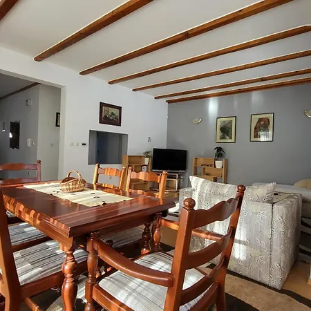 Apartment Cobanija *