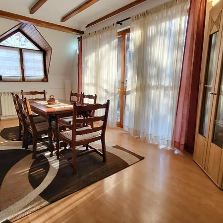Cobanija Apartment