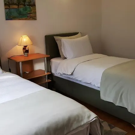 Cobanija Апартаменты *