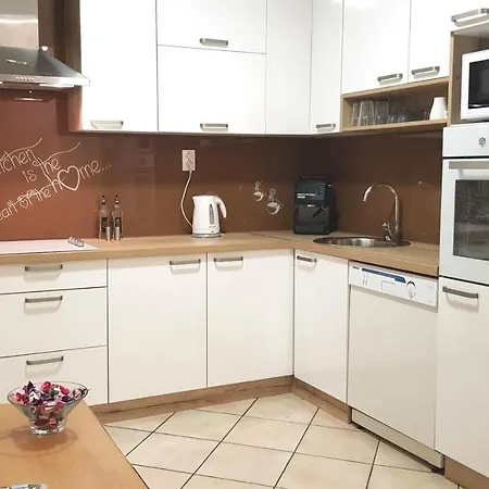 Cobanija Apartment *