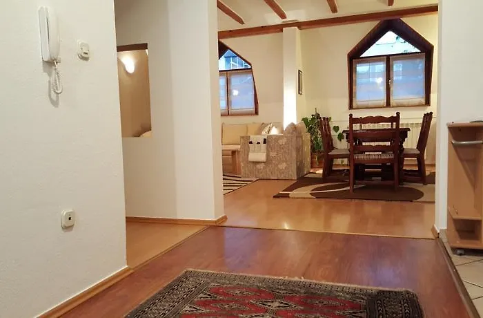 Cobanija 塞拉耶佛